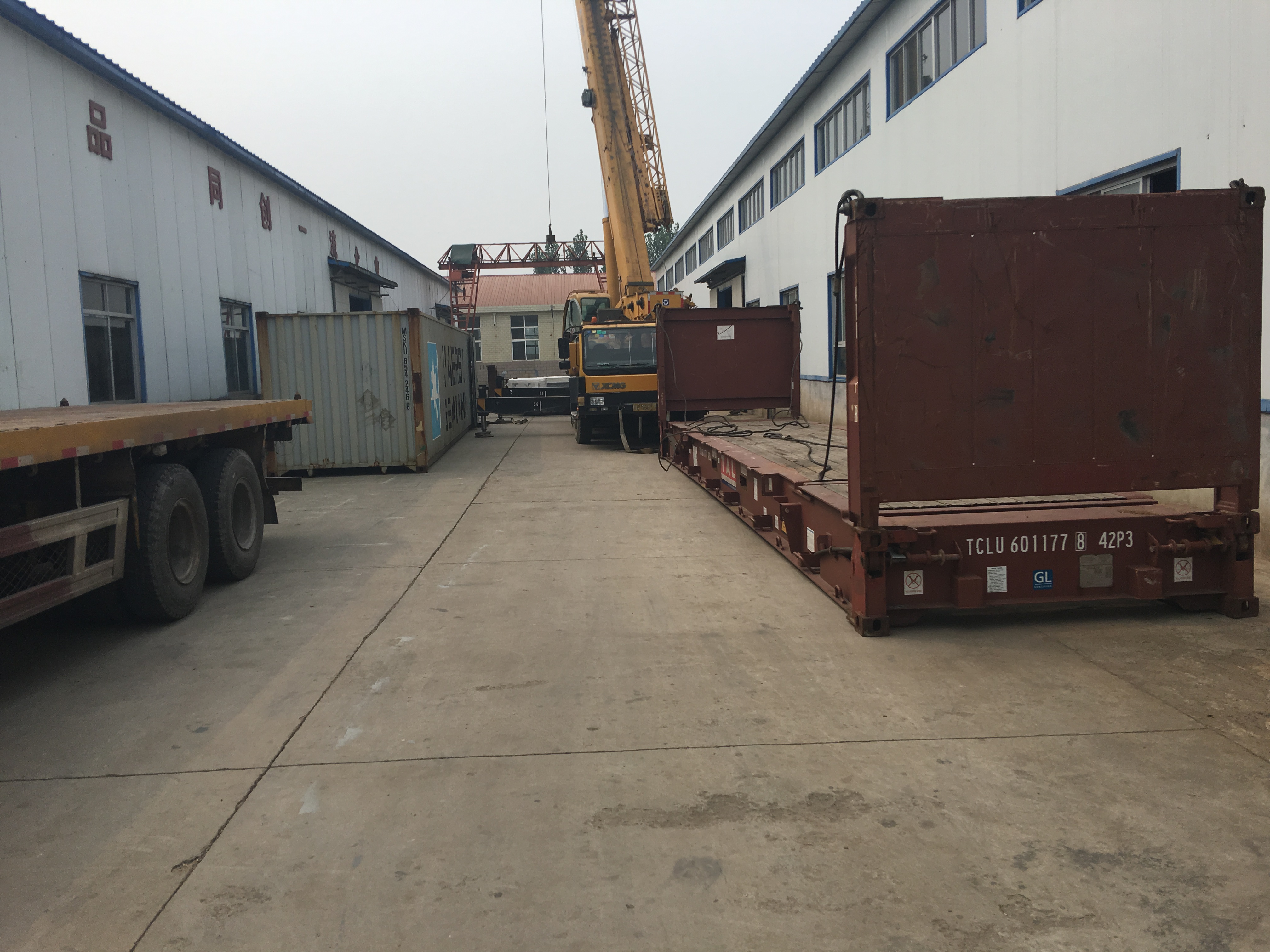 C15 load container 