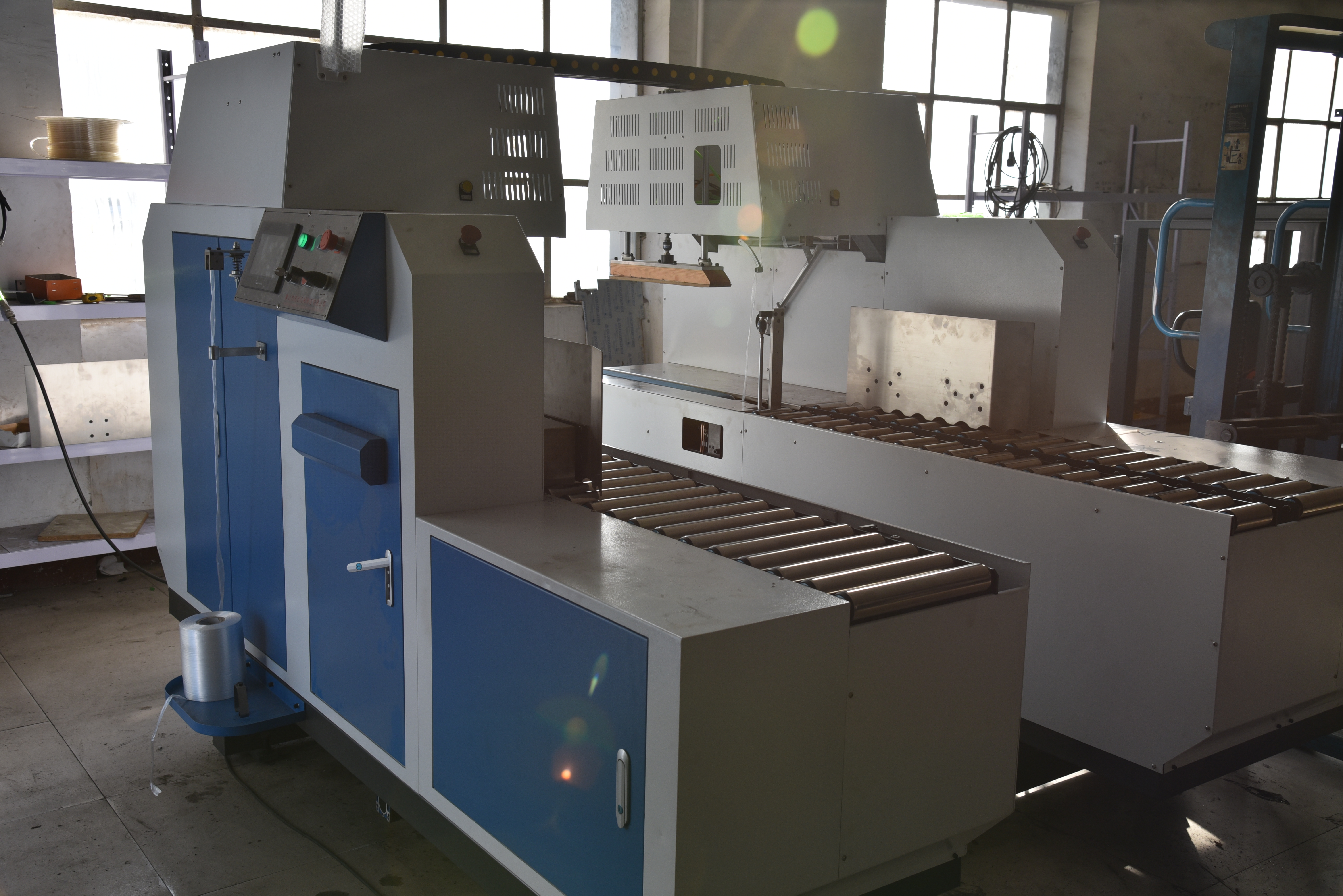 TC-1000B automatic bundling  machine 